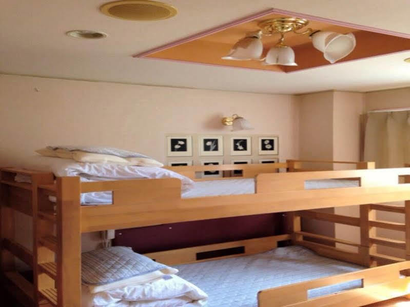Peace House Suzunami Осака Екстериор снимка